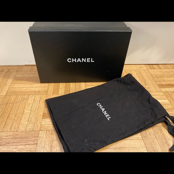 CHANEL CC Calfskin Mesh Lycra Sneakers 39 Black - Picture 8 of 9